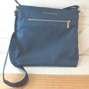 Briggs & Riley Rhapsody Crossbody purse Navy RFID Security Travel Bag Travelware